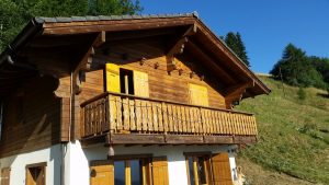 chalet avant 300x169 - artec rénovation bâtiment genève vaud